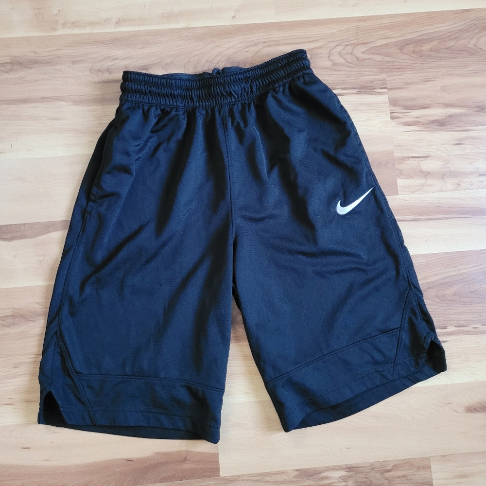 Mens Nike Black Dri-Fit Active Shorts in size Small
